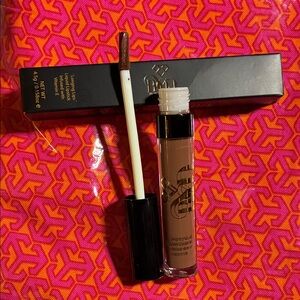 BYOD Lip Gloss - Deep Brown “Longing Lips” Infused w Vitamin E New in Packaging